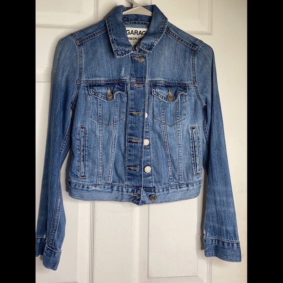 Jean jacket - Picture 1 of 1